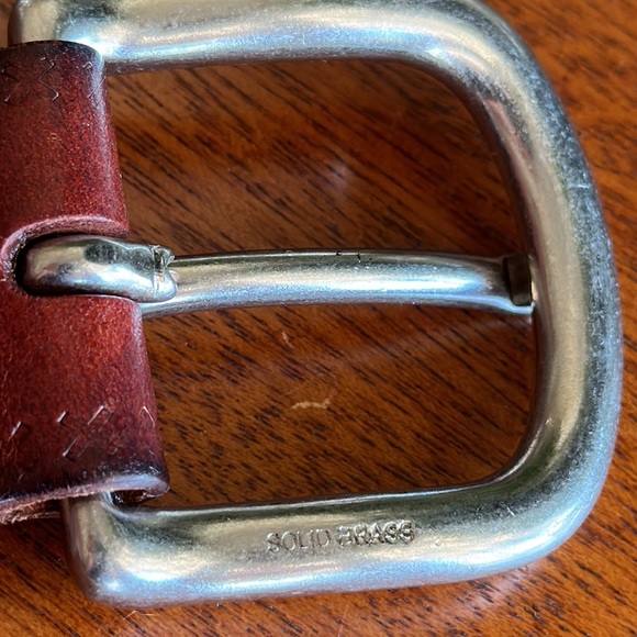 Fossil Genuine leather Belt Brass / Silver Buckle hardware embossed sz Medium - Picture 10 of 16